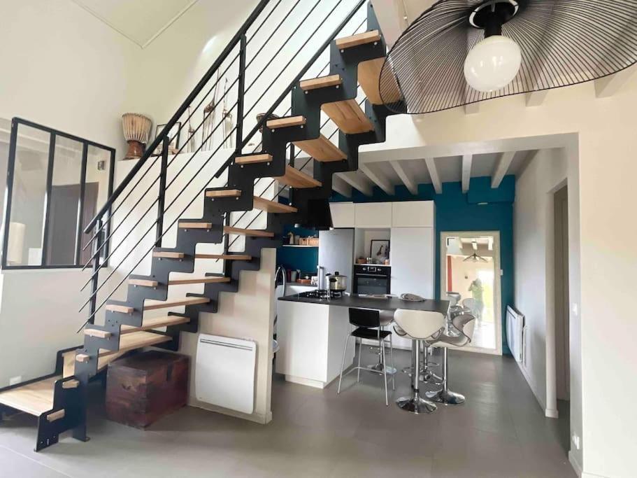 Maison Entre Lacs Et Forets Montreal La Cluse Экстерьер фото